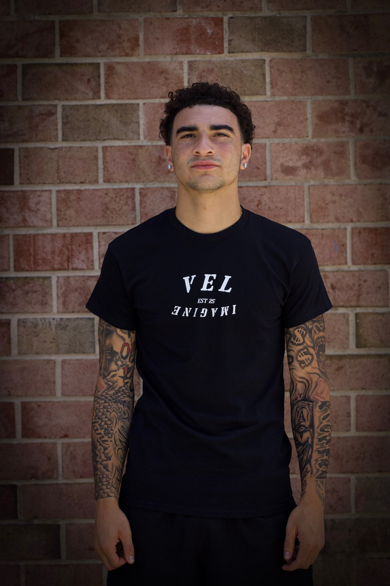 VEL Imagine EST. 25 Logo T-Shirt – Classic Streetwear in Multiple Colors