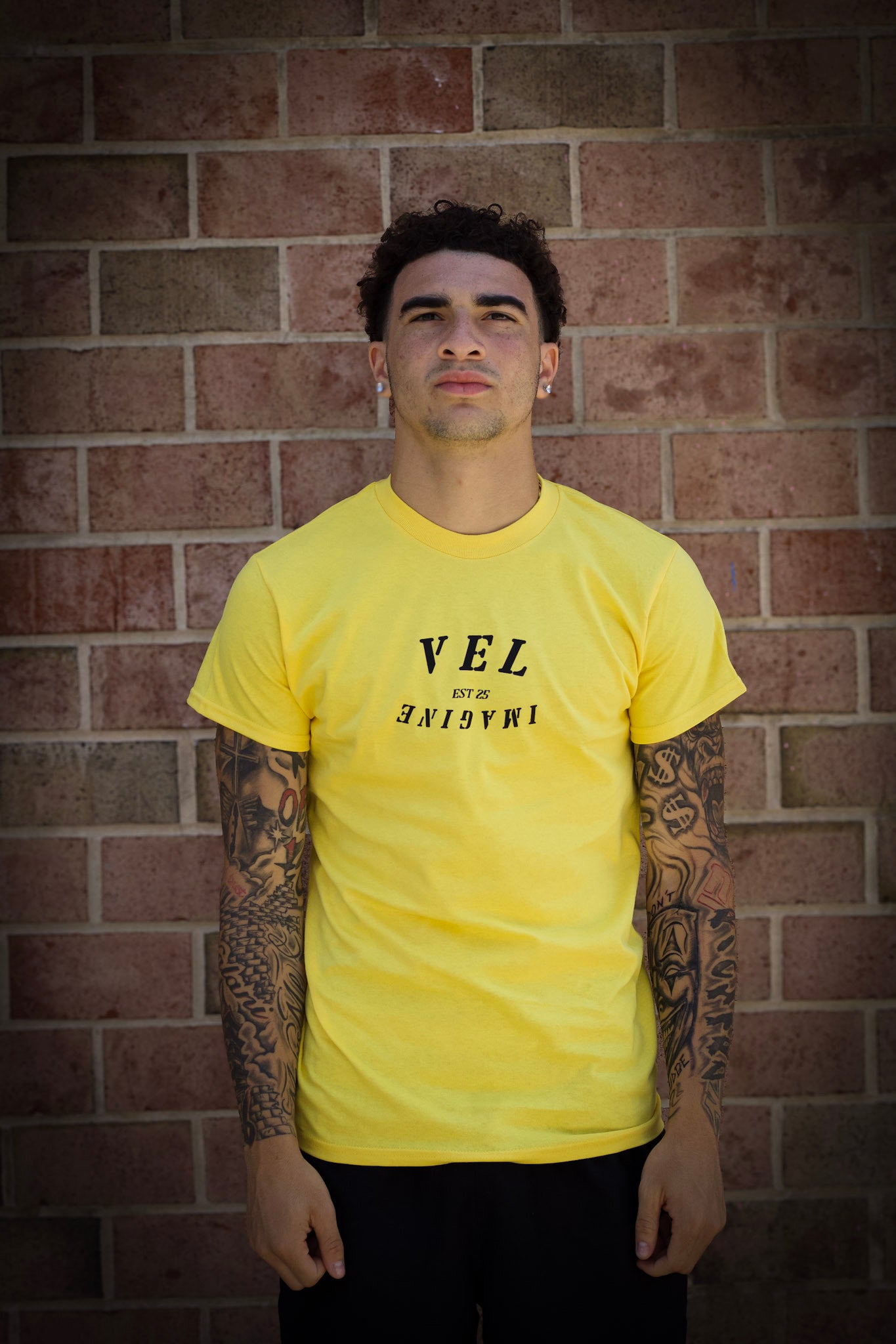 VEL Imagine EST. 25 Logo T-Shirt – Classic Streetwear in Multiple Colors